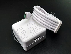 給手機(jī)買個保險！充電器防偽那些事